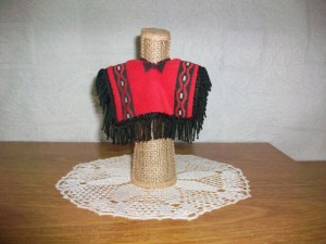Botella forrada con arpillera + accesorios