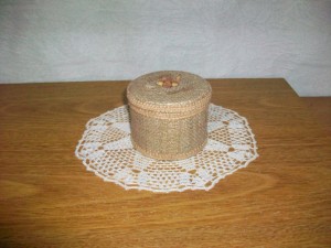 Estuche forrado con arpillera + accesorios