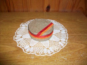Estuche forrado con arpillera + accesorios
